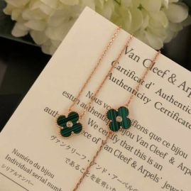 Picture of Van Cleef Arpels Sets _SKUVanCleef&Arpelssuits12105116616